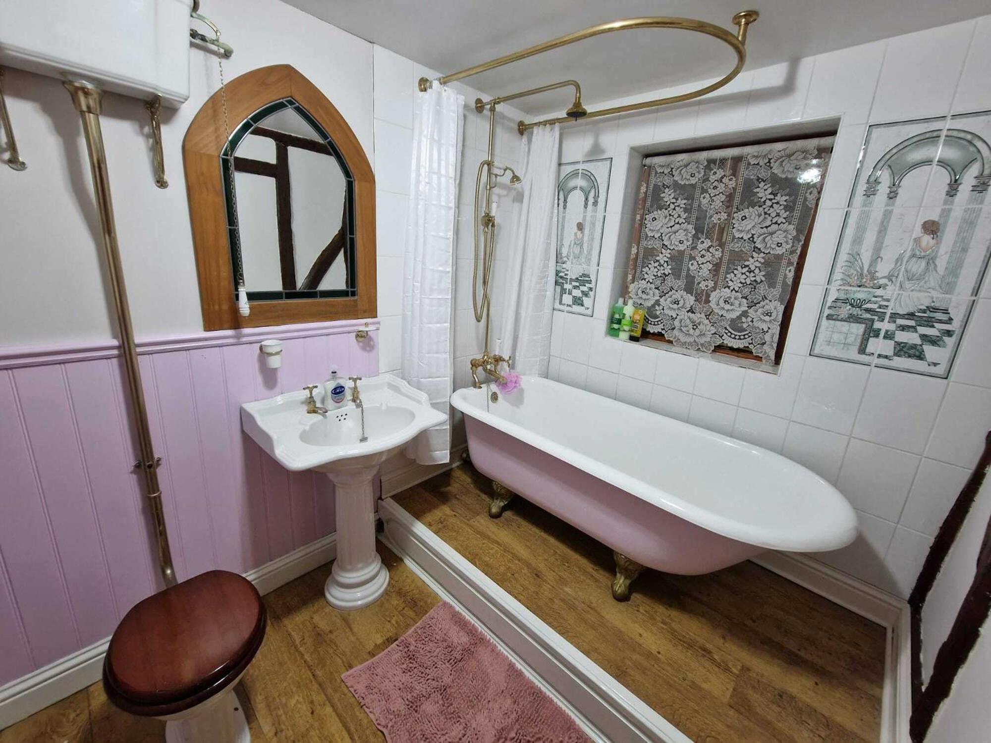 Two Bedroom Grade Ll Cottage At Az Luxury Stays Honey Horsefield With Wifi And Free Parking Hundon Kültér fotó